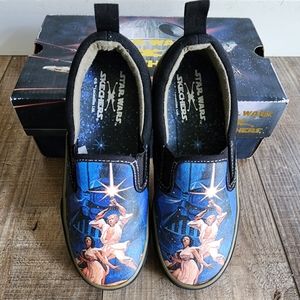 Boys Sketchers Star Wars slip on shoes